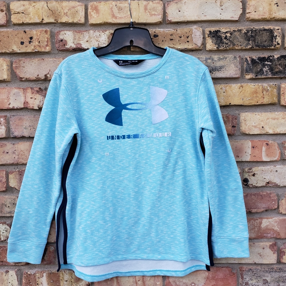 Underarmour loose fitting pullover sweater in sky blue. Youth XL